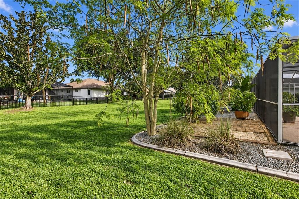 For Sale: $405,000 (3 beds, 2 baths, 2005 Square Feet)