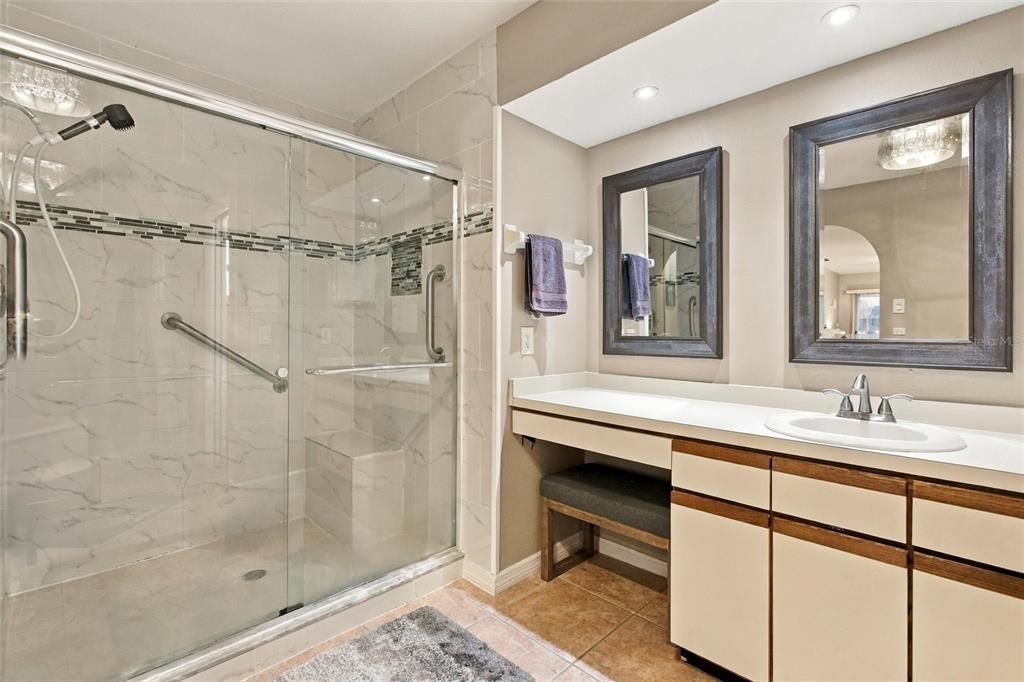 For Sale: $405,000 (3 beds, 2 baths, 2005 Square Feet)