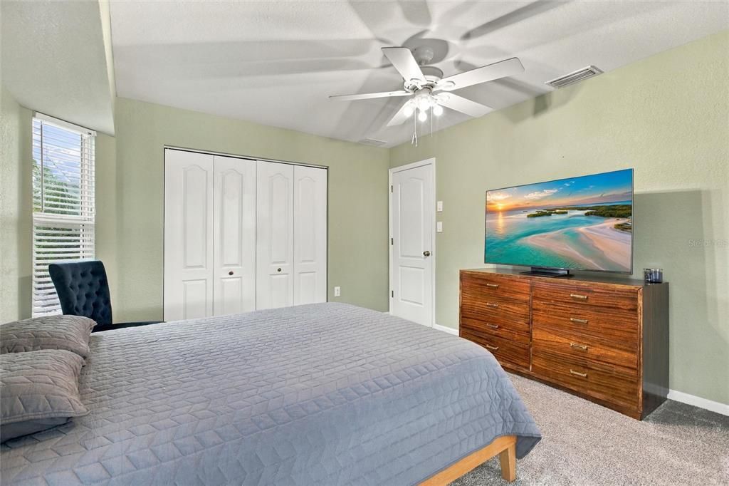 For Sale: $405,000 (3 beds, 2 baths, 2005 Square Feet)