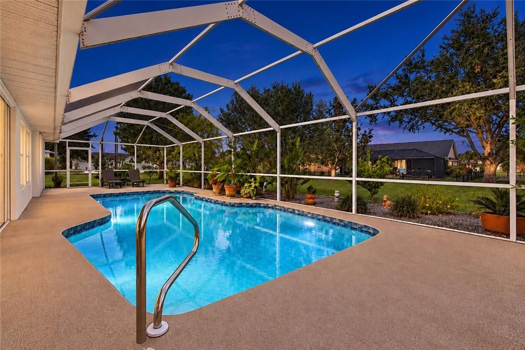 For Sale: $405,000 (3 beds, 2 baths, 2005 Square Feet)