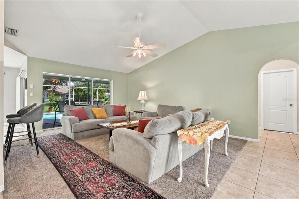 For Sale: $405,000 (3 beds, 2 baths, 2005 Square Feet)