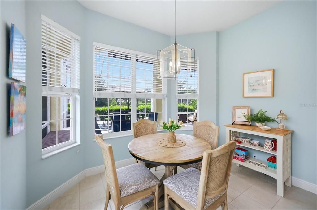 For Sale: $675,000 (3 beds, 2 baths, 2084 Square Feet)