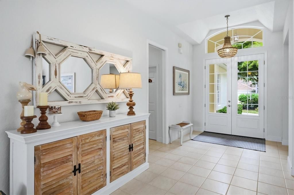 For Sale: $675,000 (3 beds, 2 baths, 2084 Square Feet)