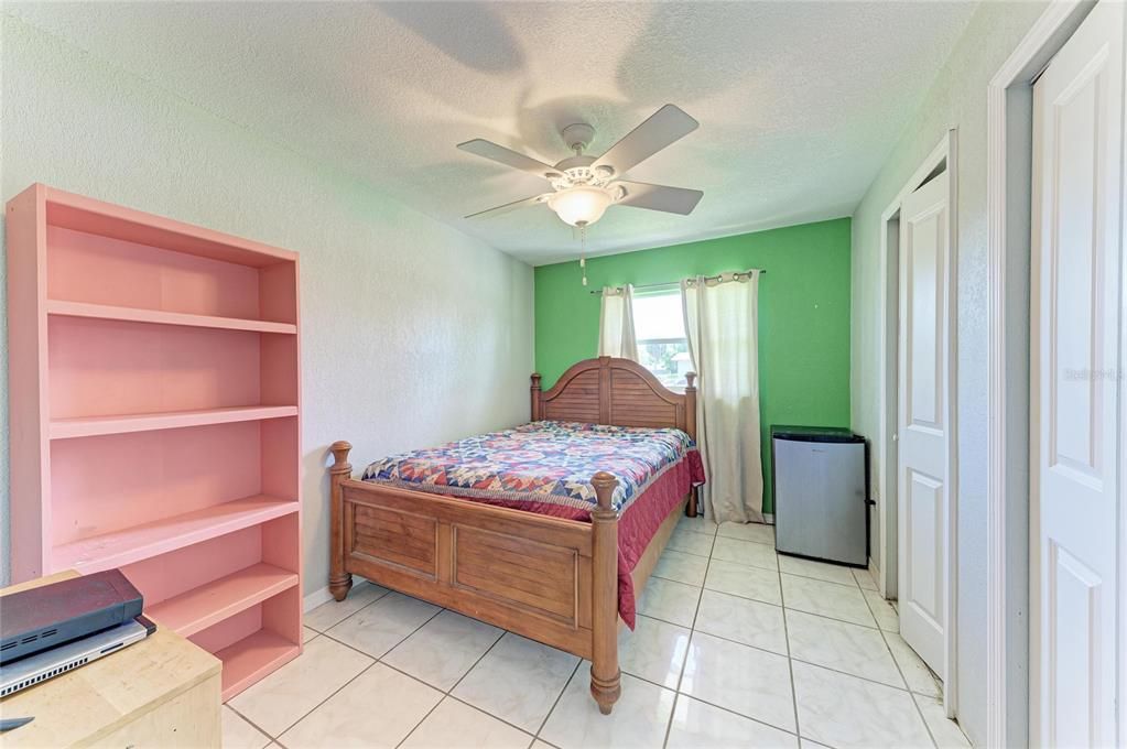 For Sale: $439,000 (4 beds, 2 baths, 1408 Square Feet)