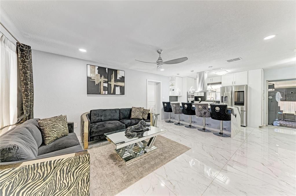 For Sale: $439,000 (4 beds, 2 baths, 1408 Square Feet)