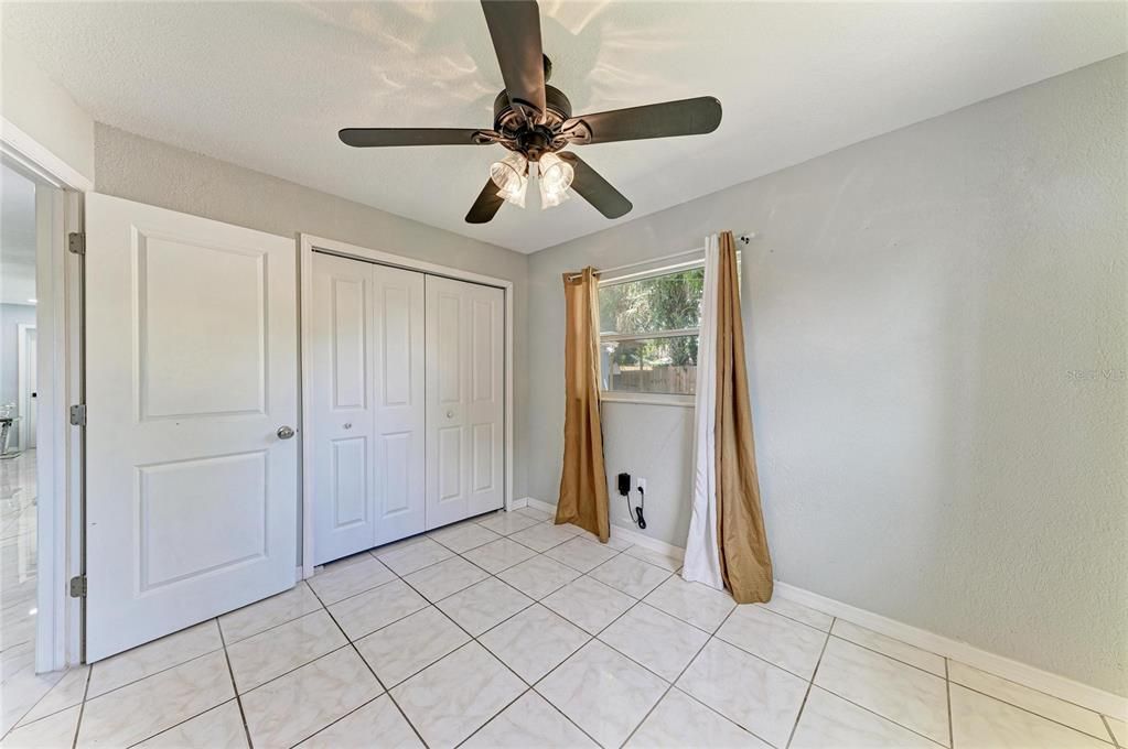 For Sale: $439,000 (4 beds, 2 baths, 1408 Square Feet)