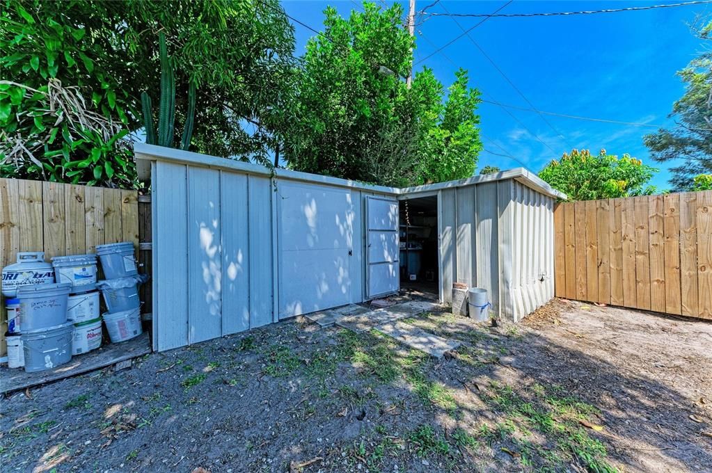 For Sale: $439,000 (4 beds, 2 baths, 1408 Square Feet)