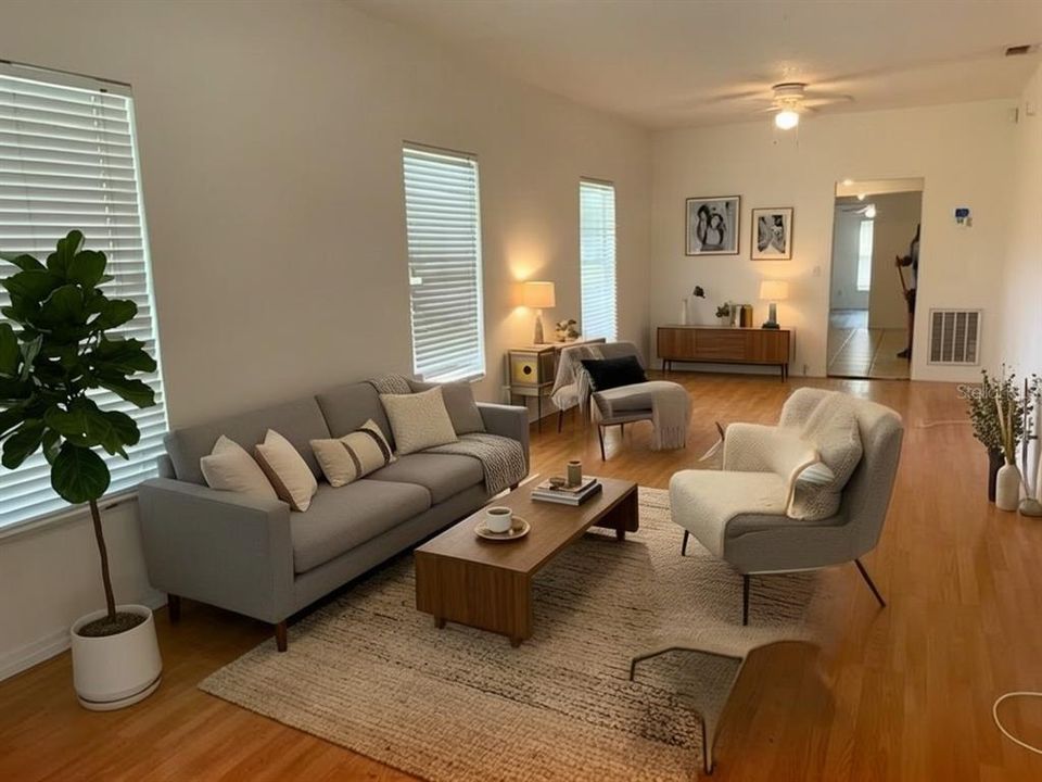 For Sale: $319,000 (3 beds, 2 baths, 1392 Square Feet)