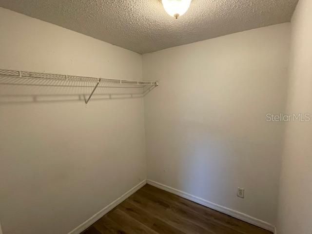 For Sale: $319,000 (3 beds, 2 baths, 1392 Square Feet)