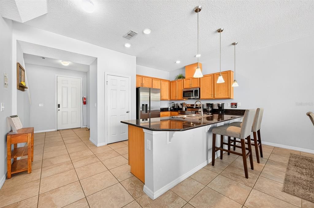 For Sale: $355,000 (4 beds, 3 baths, 1637 Square Feet)