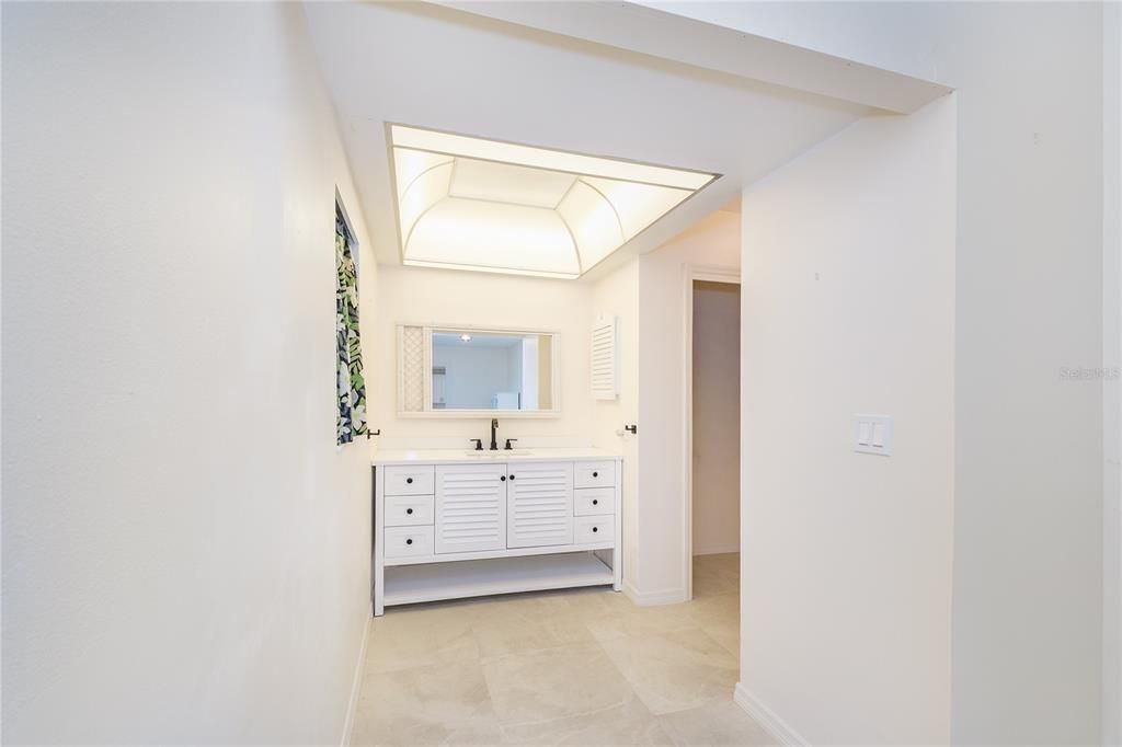 For Sale: $380,000 (4 beds, 2 baths, 2520 Square Feet)