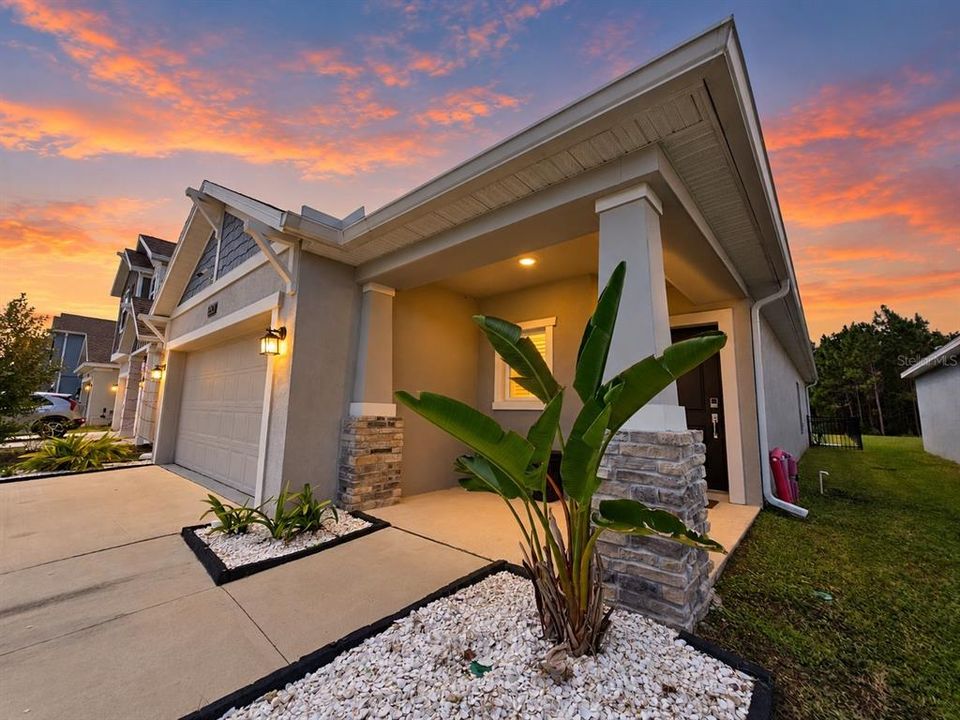 На продажу: $329,900 (3 спален, 2 ванн, 1444 Квадратных фут)
