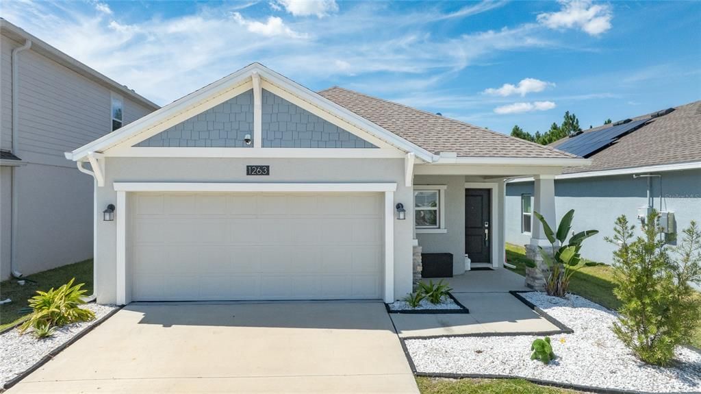 На продажу: $329,900 (3 спален, 2 ванн, 1444 Квадратных фут)