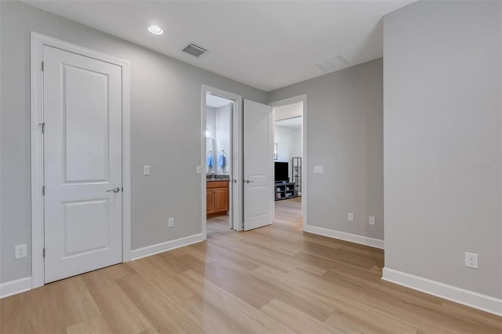 En Venta: $429,999 (2 camas, 2 baños, 1678 Pies cuadrados)