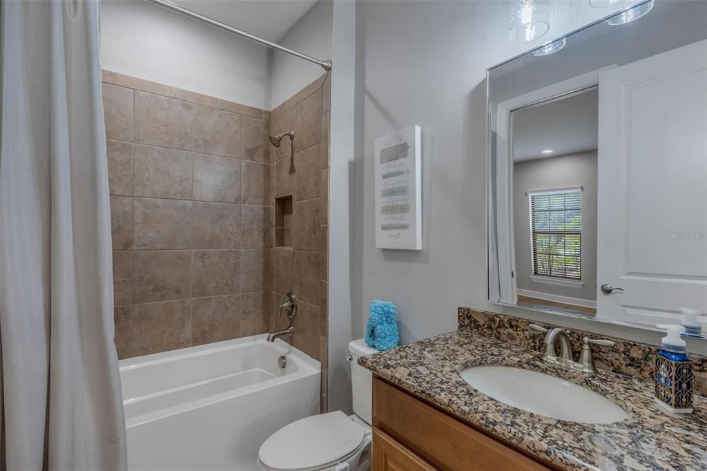 En Venta: $429,999 (2 camas, 2 baños, 1678 Pies cuadrados)