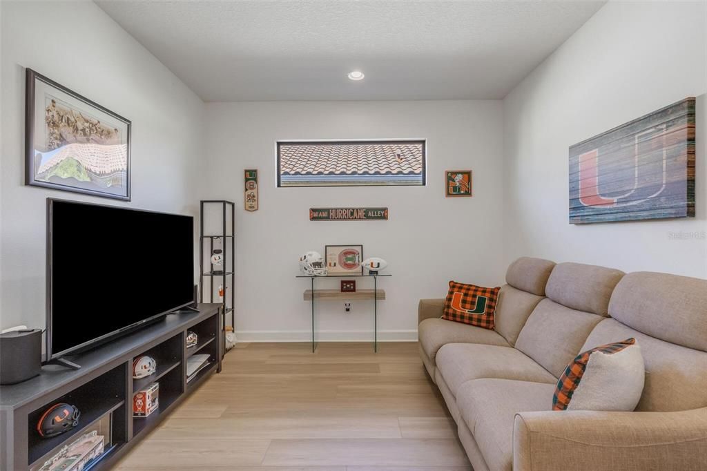 En Venta: $429,999 (2 camas, 2 baños, 1678 Pies cuadrados)