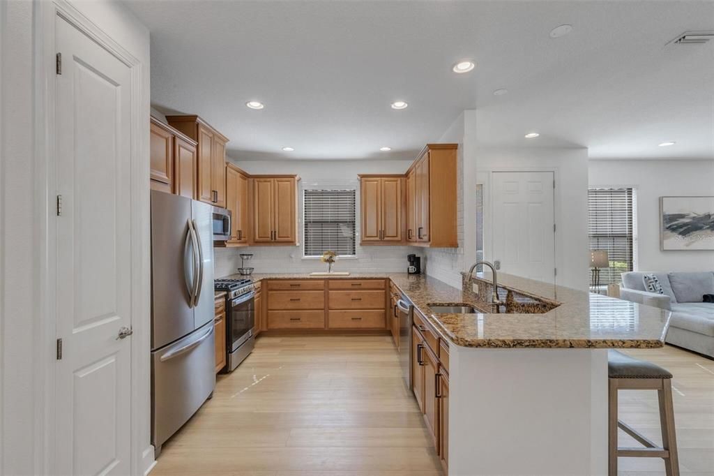 En Venta: $429,999 (2 camas, 2 baños, 1678 Pies cuadrados)