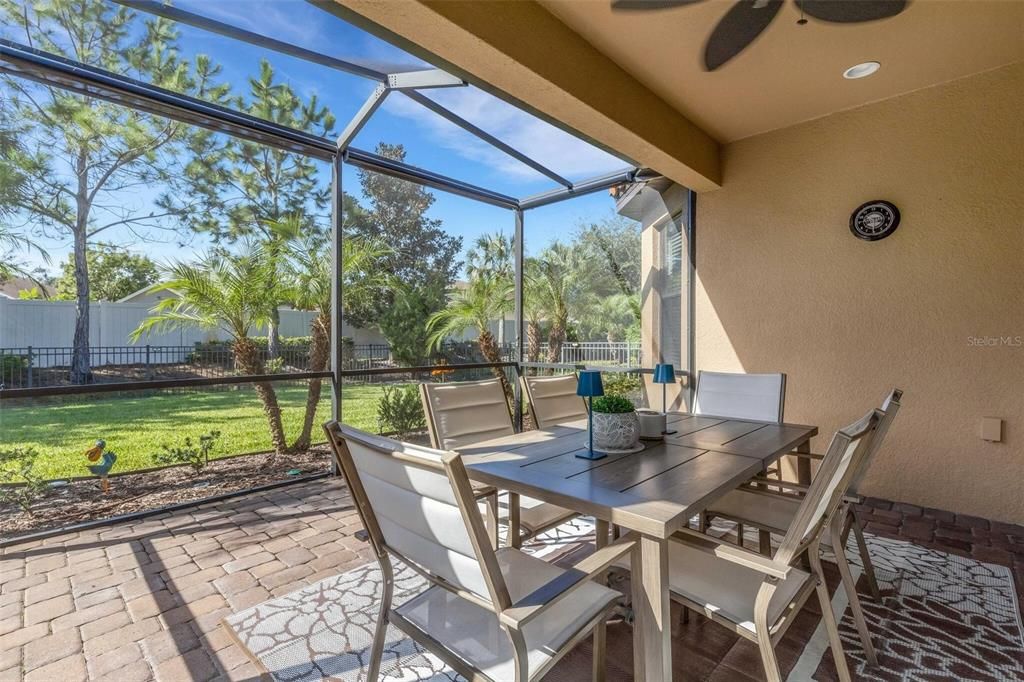 En Venta: $429,999 (2 camas, 2 baños, 1678 Pies cuadrados)