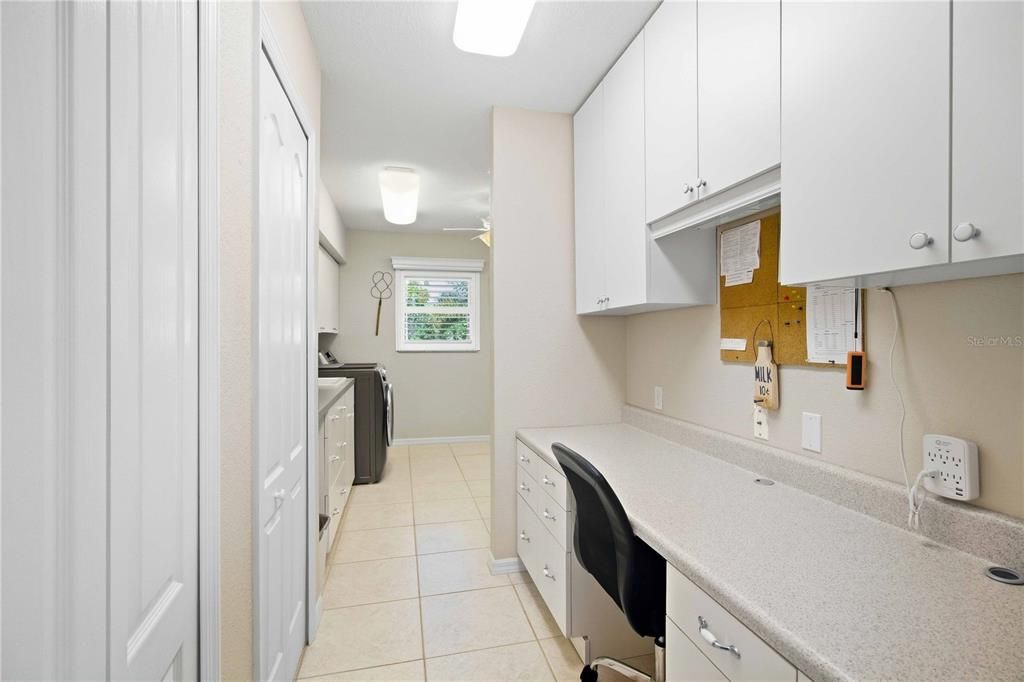 For Sale: $667,000 (3 beds, 2 baths, 2370 Square Feet)