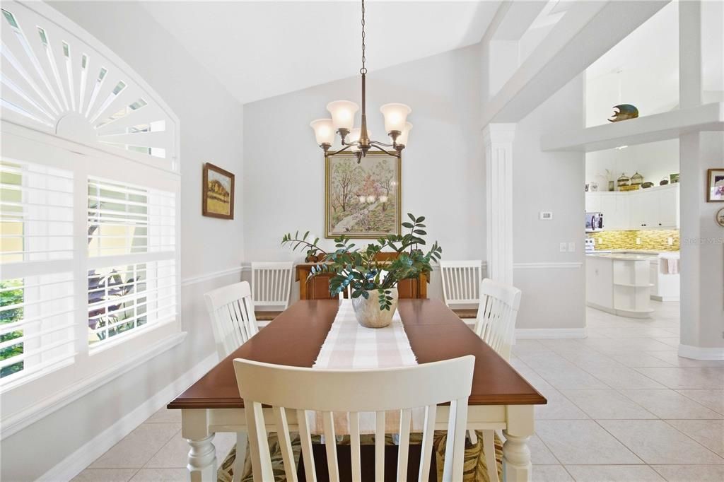 For Sale: $667,000 (3 beds, 2 baths, 2370 Square Feet)