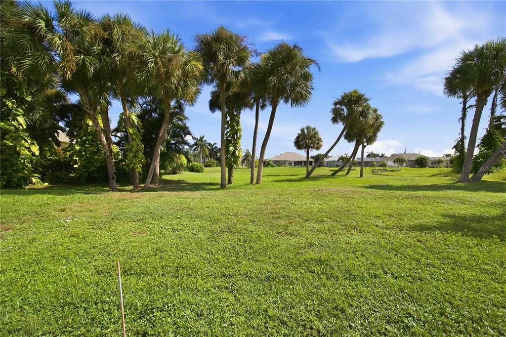 For Sale: $667,000 (3 beds, 2 baths, 2370 Square Feet)