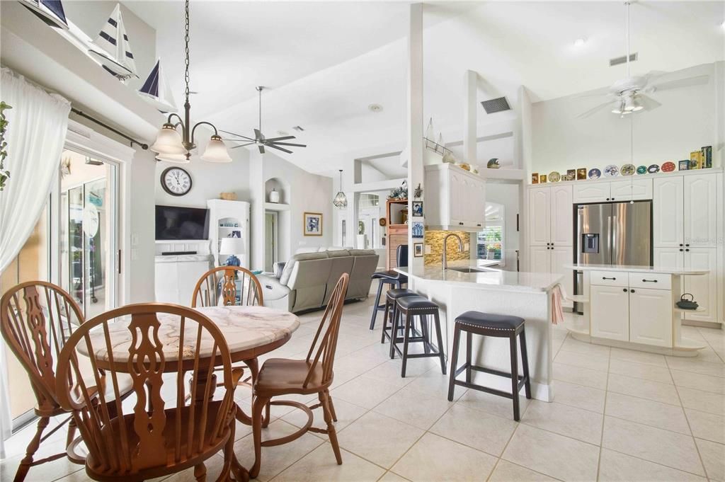 For Sale: $667,000 (3 beds, 2 baths, 2370 Square Feet)