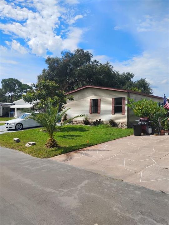 For Sale: $130,000 (3 beds, 2 baths, 1512 Square Feet)