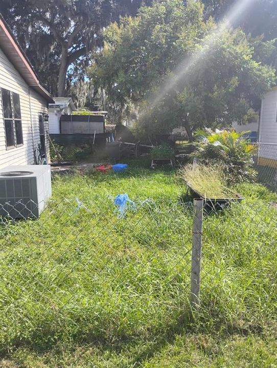 For Sale: $130,000 (3 beds, 2 baths, 1512 Square Feet)
