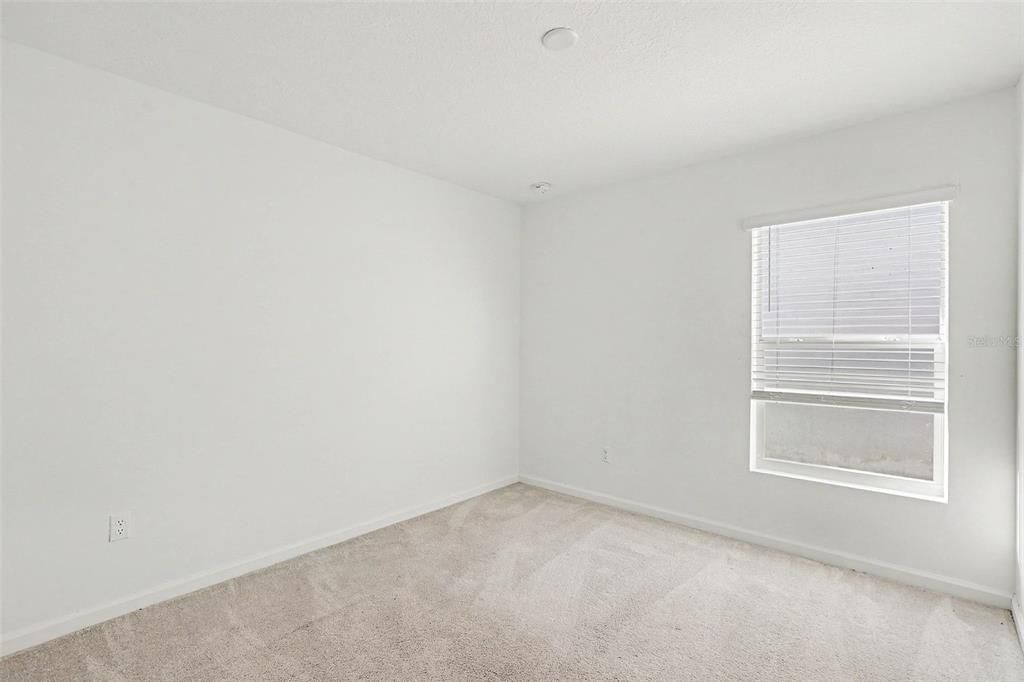 На продажу: $264,900 (3 спален, 2 ванн, 1451 Квадратных фут)