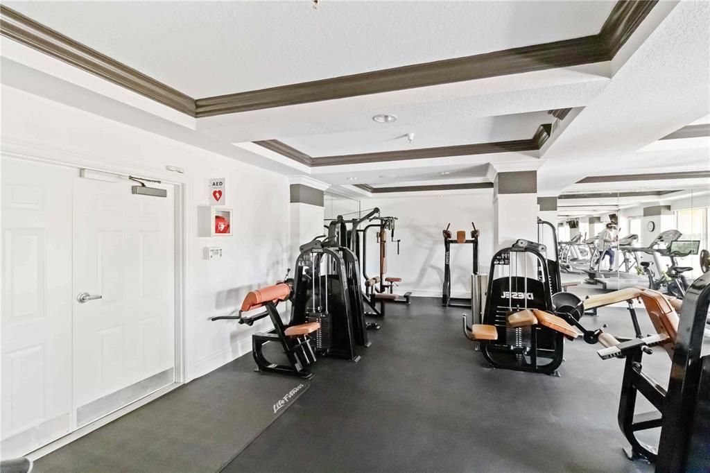 For Sale: $394,900 (2 beds, 2 baths, 1084 Square Feet)