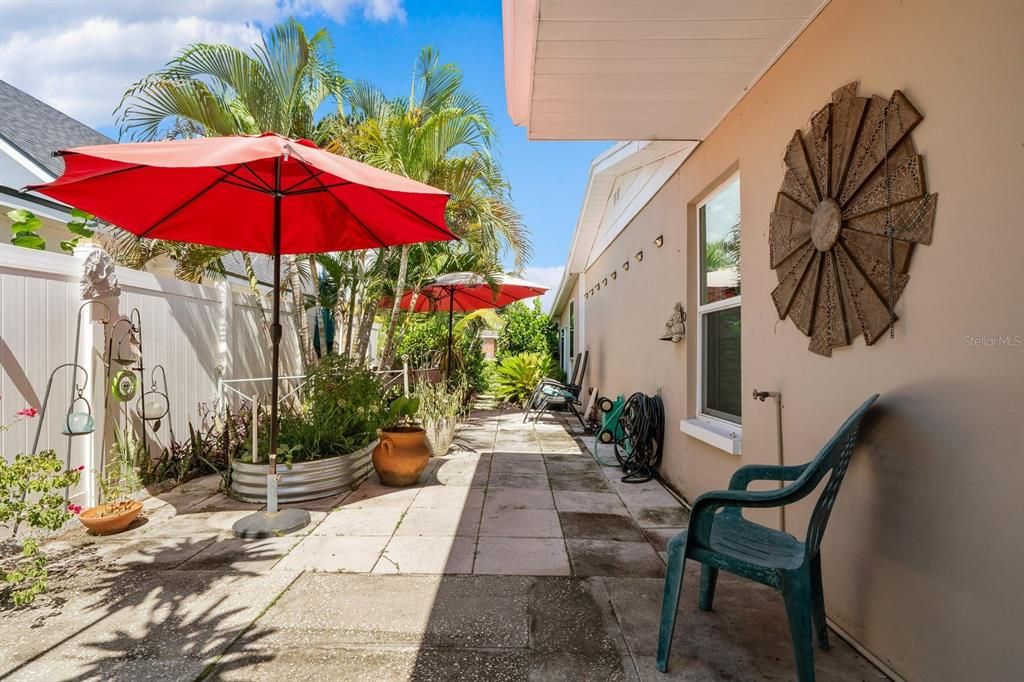 En Venta: $539,000 (3 camas, 2 baños, 1140 Pies cuadrados)