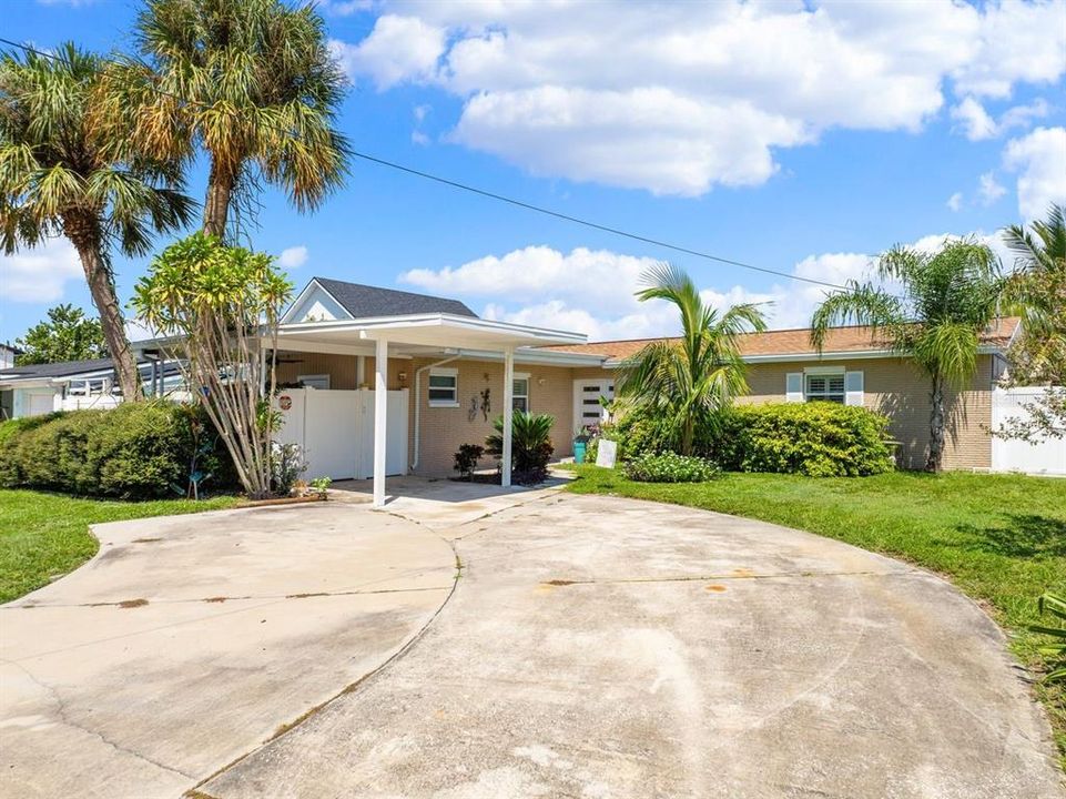 En Venta: $539,000 (3 camas, 2 baños, 1140 Pies cuadrados)