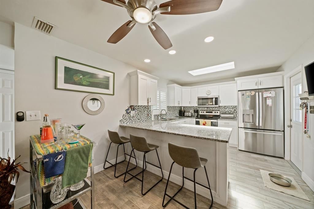En Venta: $539,000 (3 camas, 2 baños, 1140 Pies cuadrados)