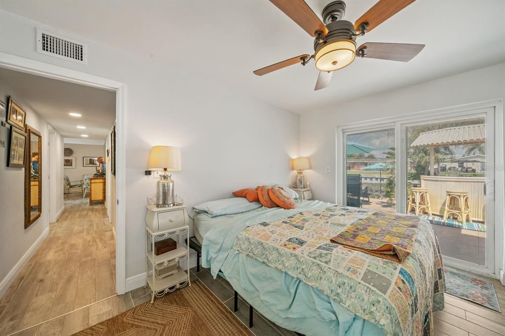 En Venta: $539,000 (3 camas, 2 baños, 1140 Pies cuadrados)