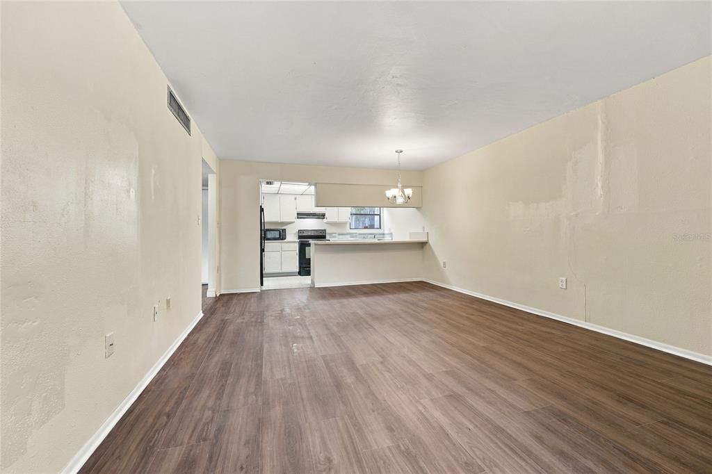 En Venta: $64,500 (1 camas, 1 baños, 876 Pies cuadrados)