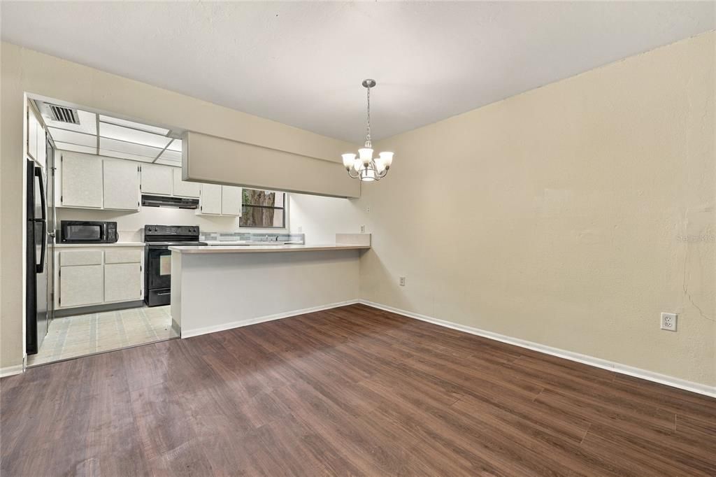 En Venta: $64,500 (1 camas, 1 baños, 876 Pies cuadrados)