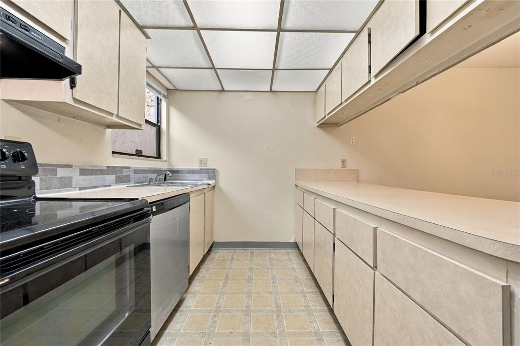 En Venta: $64,500 (1 camas, 1 baños, 876 Pies cuadrados)