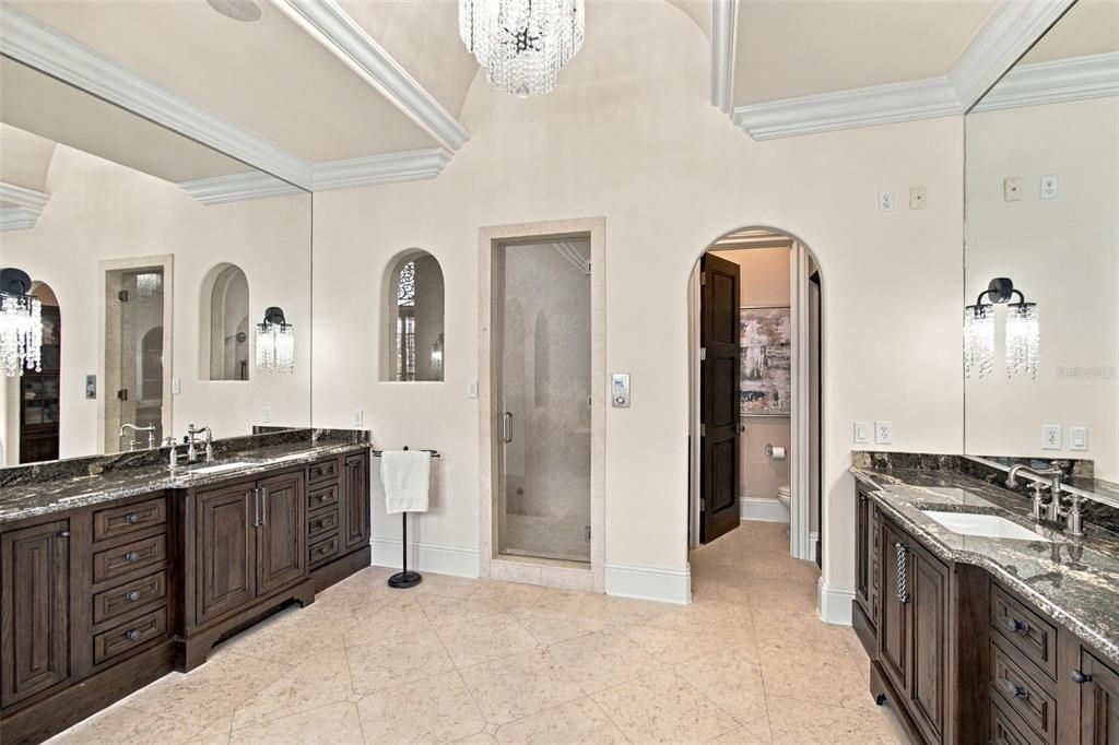 На продажу: $6,995,000 (5 спален, 6 ванн, 7828 Квадратных фут)