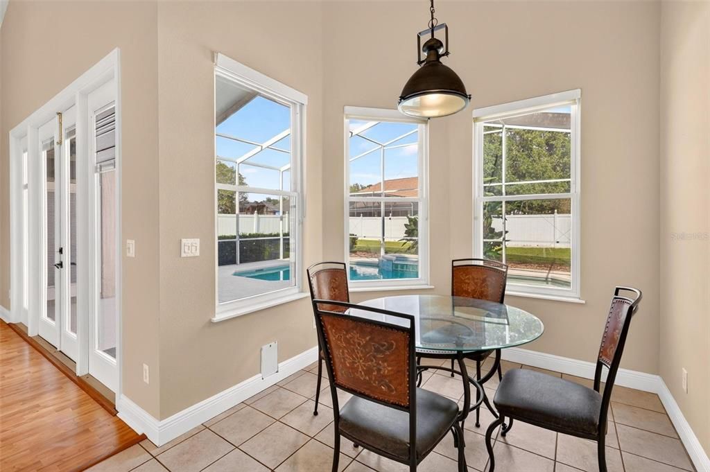 For Sale: $555,000 (3 beds, 2 baths, 1896 Square Feet)