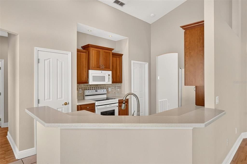 For Sale: $555,000 (3 beds, 2 baths, 1896 Square Feet)