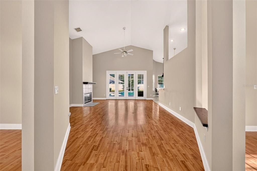 For Sale: $555,000 (3 beds, 2 baths, 1896 Square Feet)