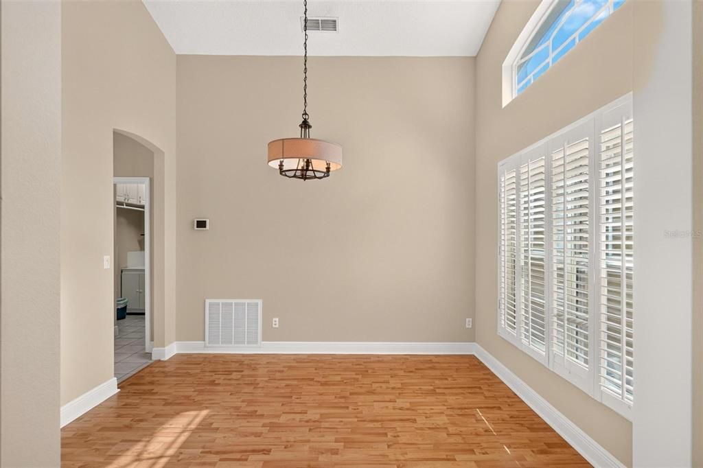 For Sale: $555,000 (3 beds, 2 baths, 1896 Square Feet)