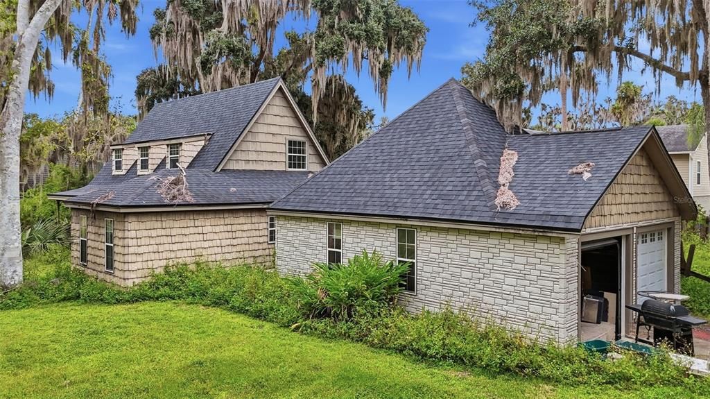 En Venta: $310,000 (3 camas, 2 baños, 2600 Pies cuadrados)