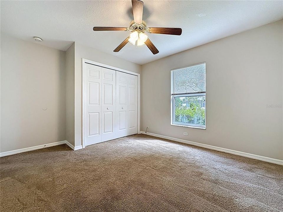 For Rent: $1,950 (3 beds, 2 baths, 1132 Square Feet)