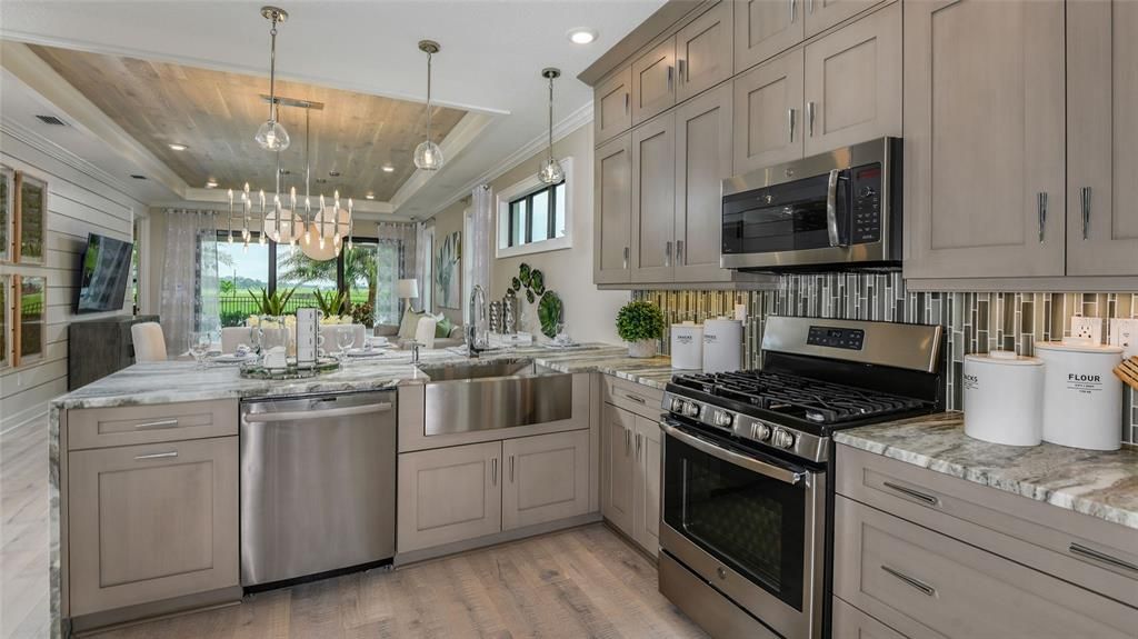 For Sale: $506,990 (2 beds, 2 baths, 1675 Square Feet)