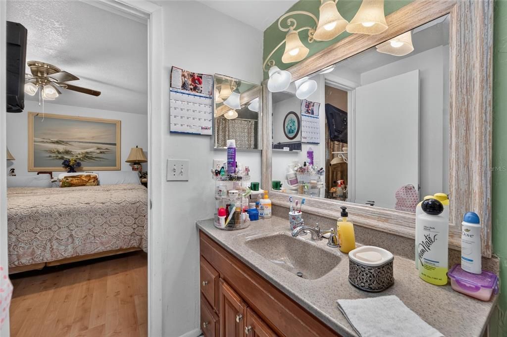 For Sale: $470,000 (3 beds, 2 baths, 2115 Square Feet)