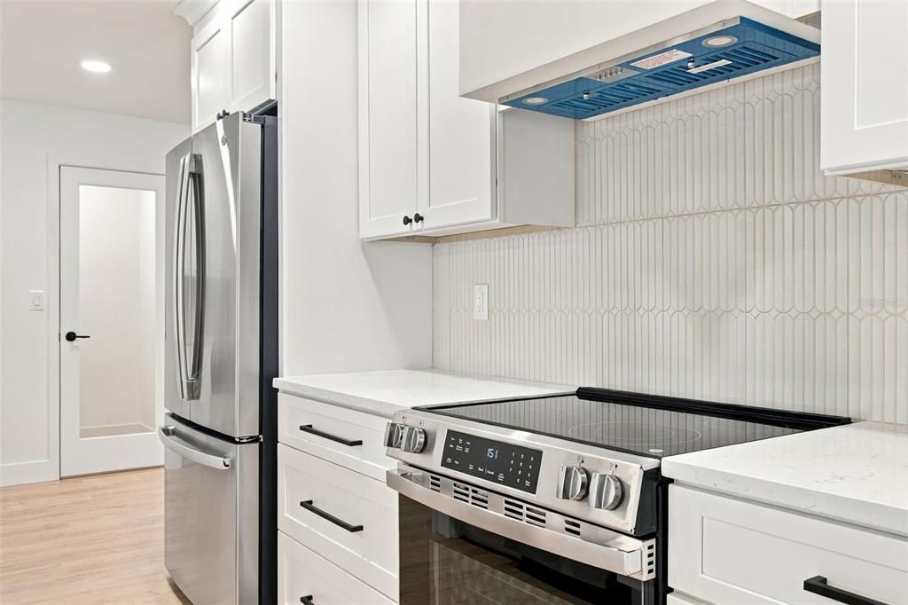 For Sale: $822,900 (4 beds, 3 baths, 2142 Square Feet)