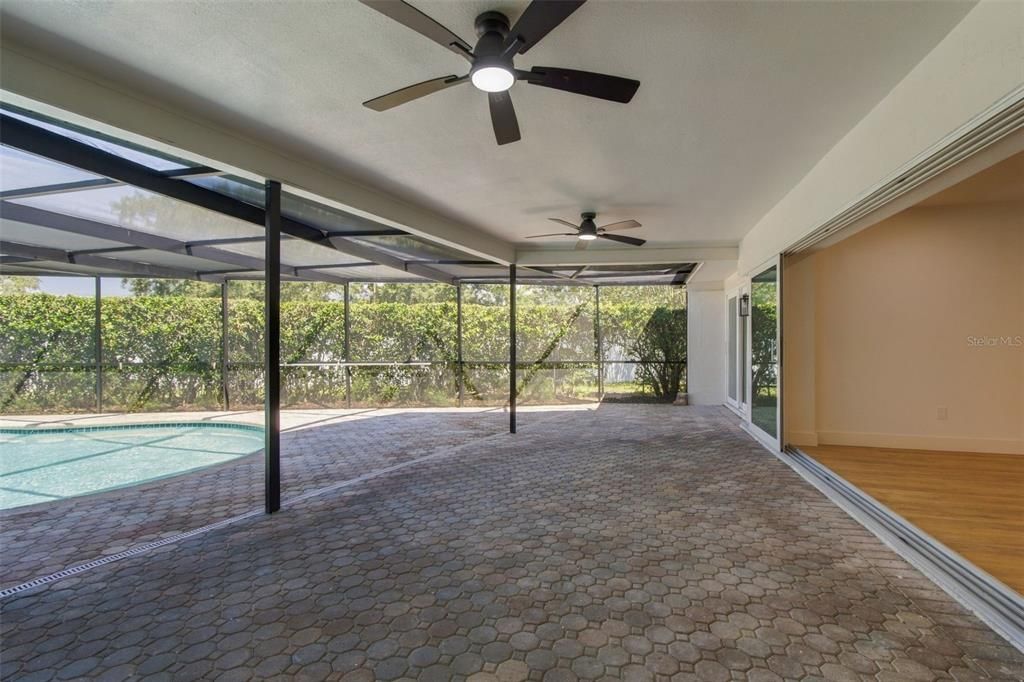 For Sale: $822,900 (4 beds, 3 baths, 2142 Square Feet)
