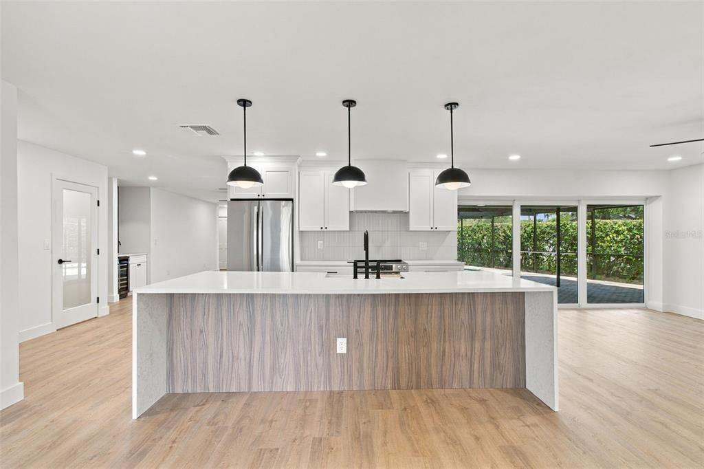 For Sale: $822,900 (4 beds, 3 baths, 2142 Square Feet)