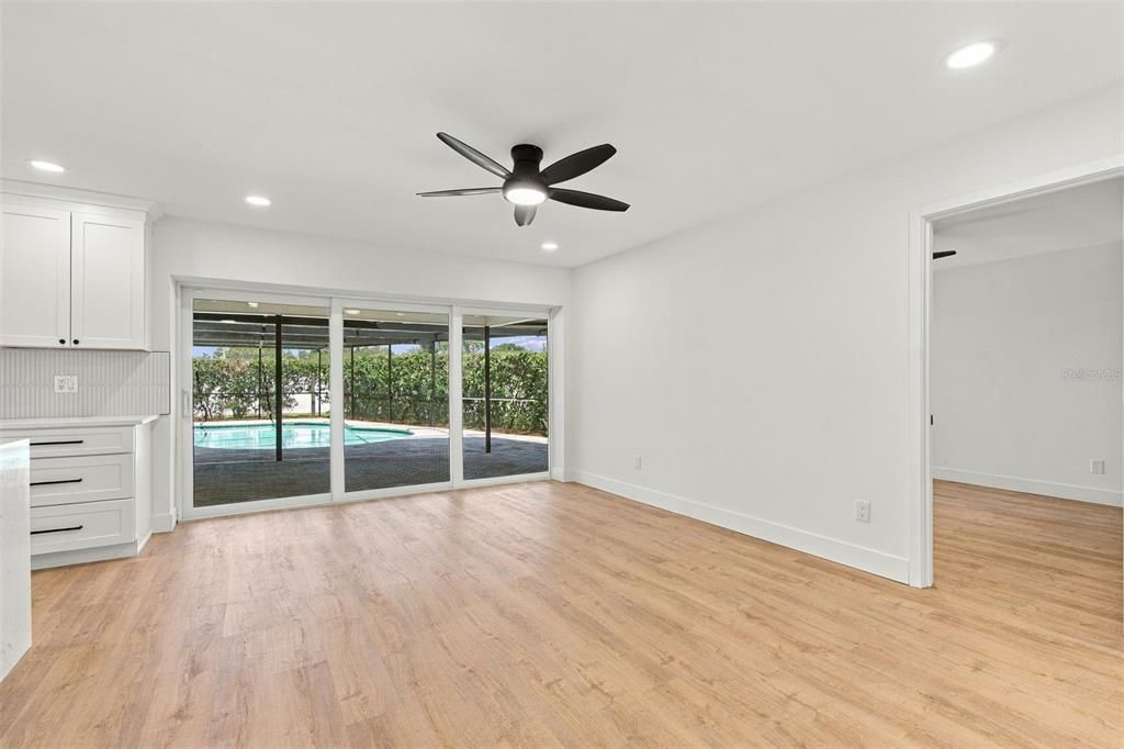 For Sale: $822,900 (4 beds, 3 baths, 2142 Square Feet)